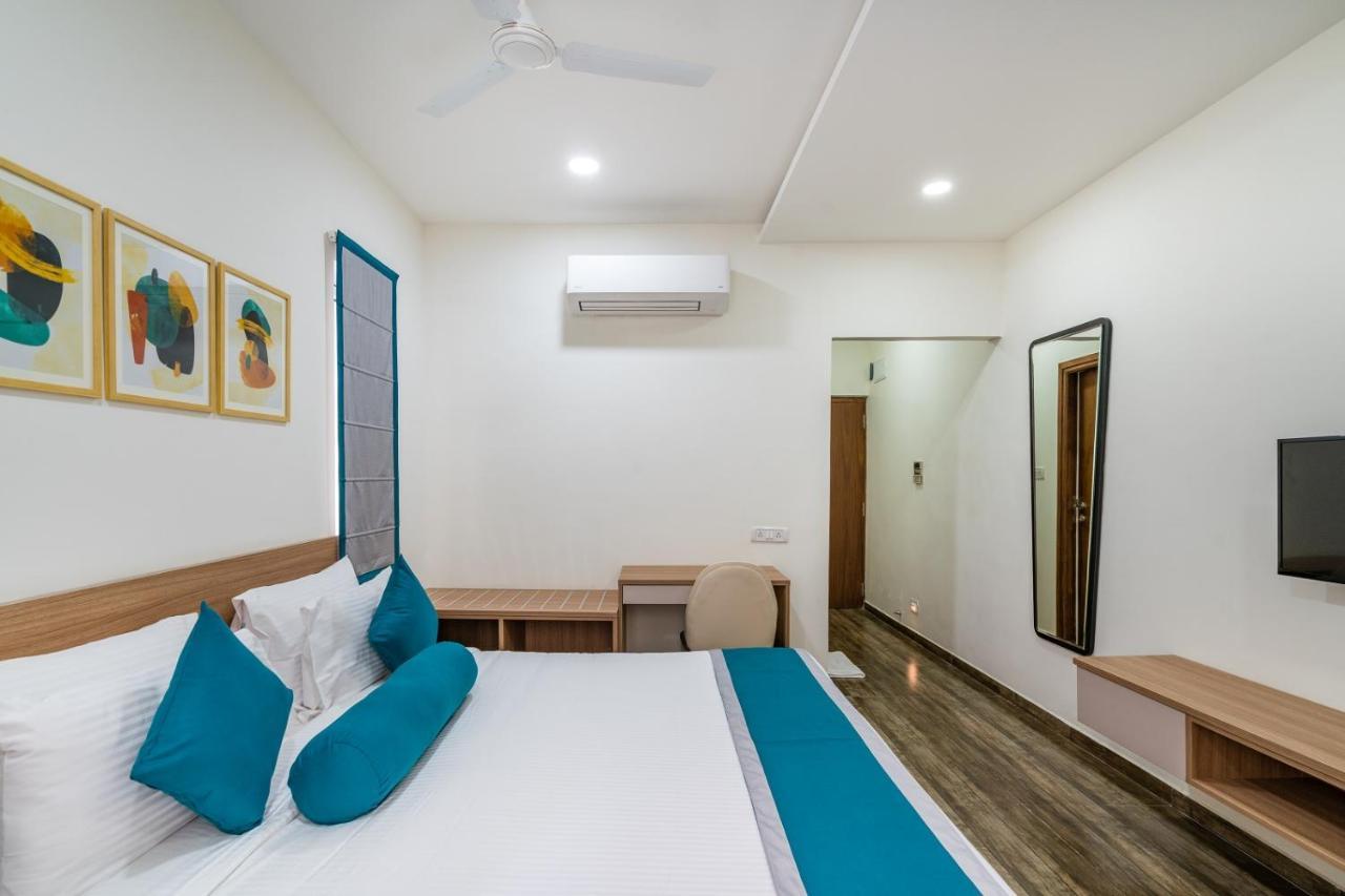Skyla Studios & Suites - Hitech City Haydarabad Dış mekan fotoğraf