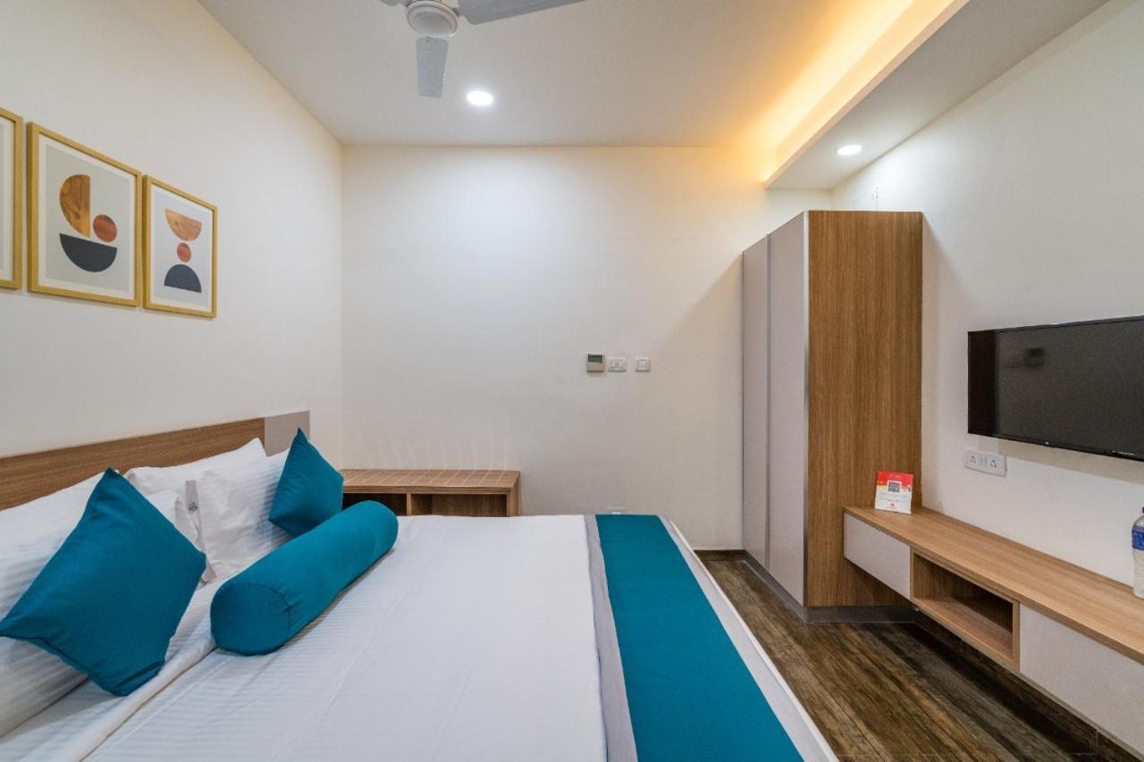 Skyla Studios & Suites - Hitech City Haydarabad Dış mekan fotoğraf